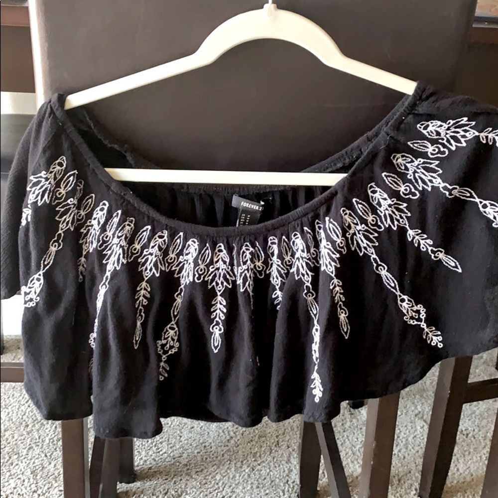 Cropped knitted blouse